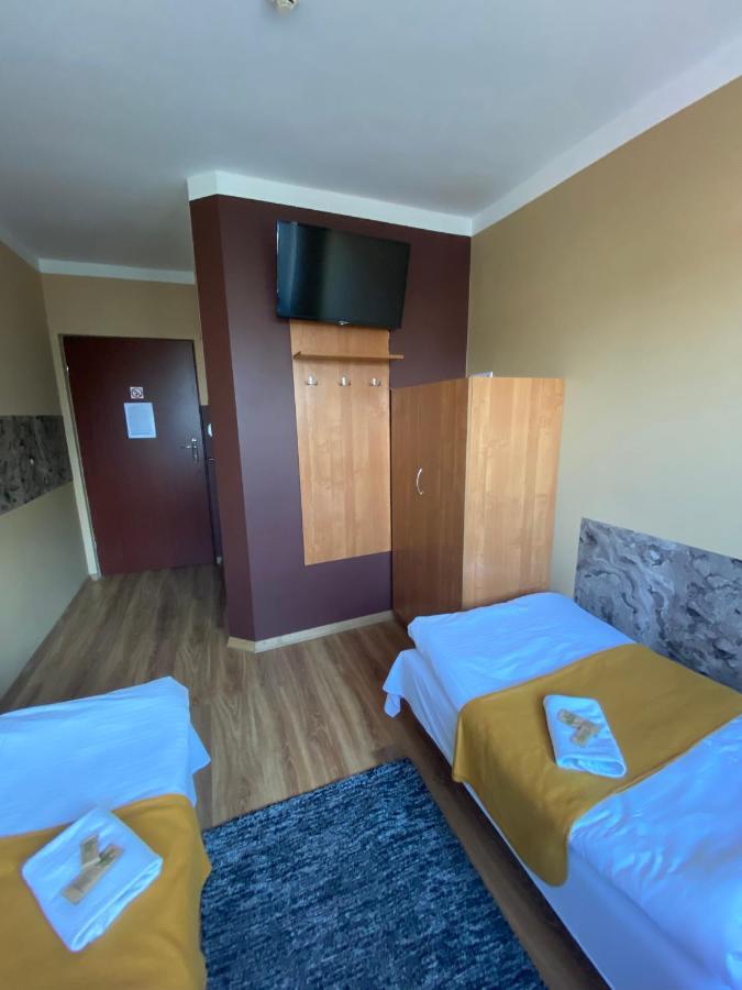 Hotelik Luna Jarosław Exterior foto