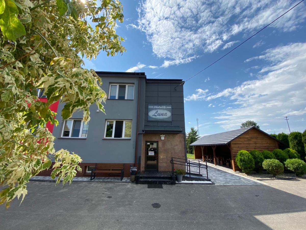Hotelik Luna Jarosław Exterior foto