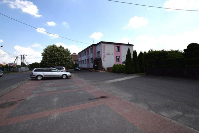 Hotelik Luna Jarosław Exterior foto